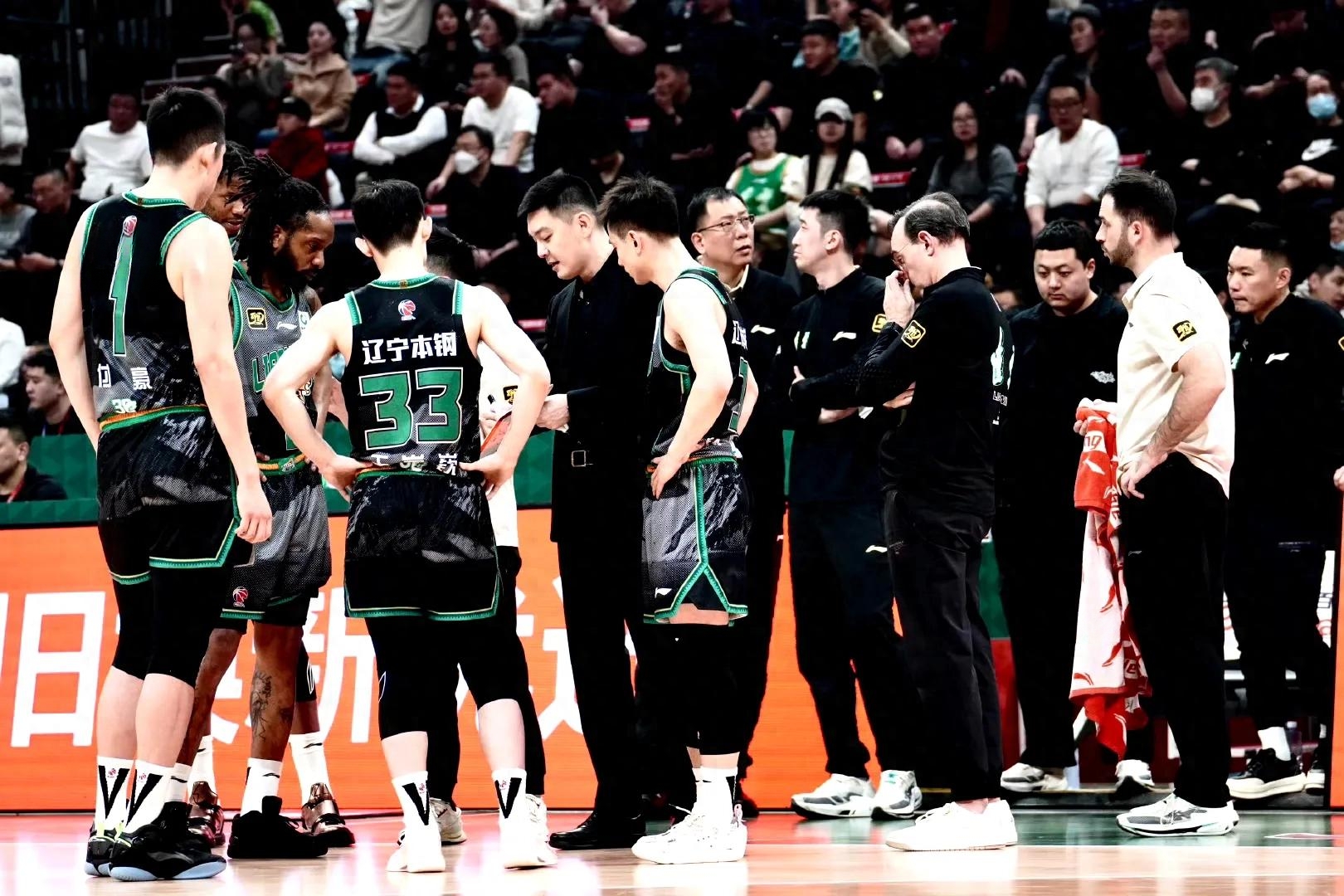 李弘权21分上海大胜广东张宁21分山西负同曦的简单介绍