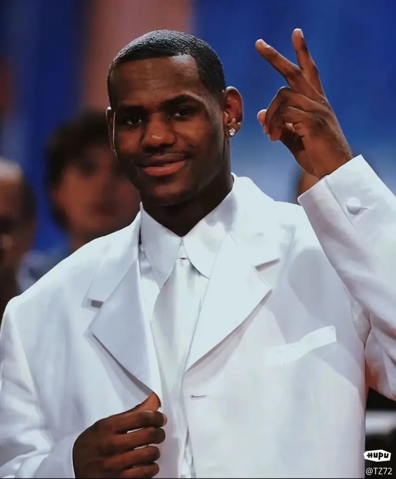 澳客体育-替老詹解解惑！你如何看待NBA的戒指文化的简单介绍