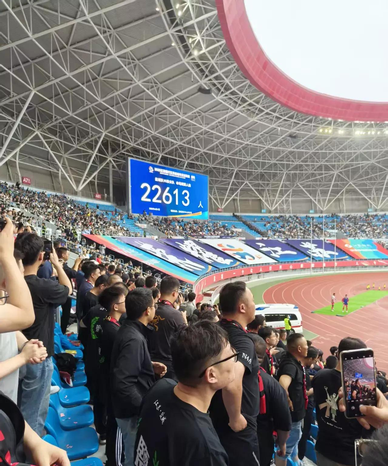 澳客体育app-国际足坛精彩大战频繁上演，球迷热情高涨的简单介绍
