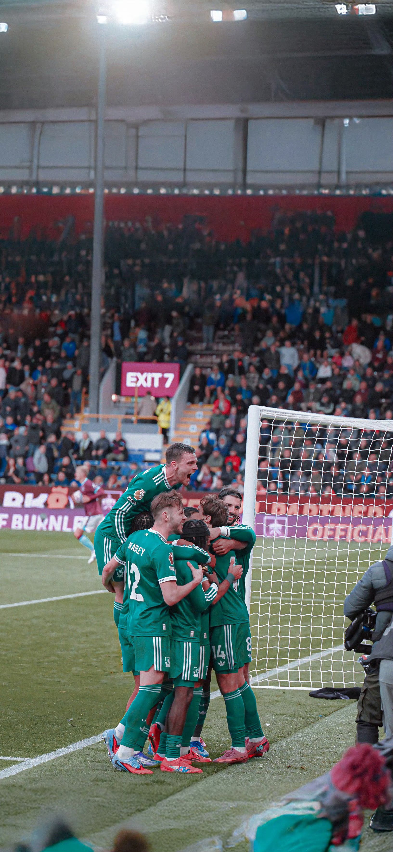 利物浦挑战富勒姆：卫冕冠军能否延续不败势头？的简单介绍  第2张